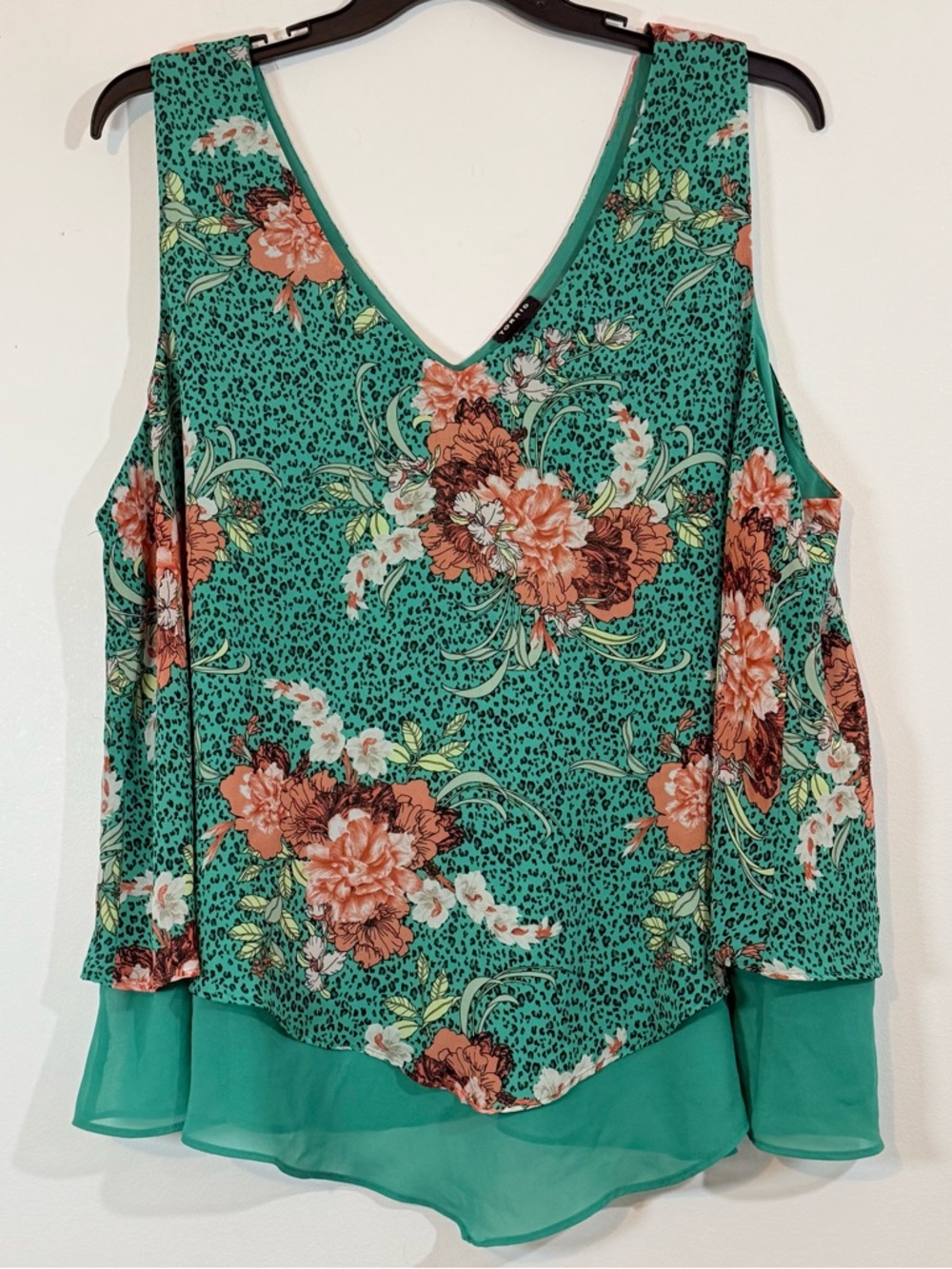 Torrid Floral Leopard Print Sleeveless Blouse Chiffon Hem Green Size 3 (3X)